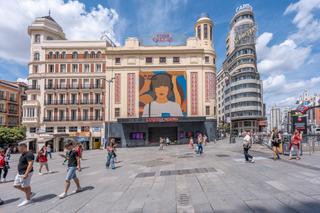 Piso  Plaza de navarra. ^**^gran lujo, 4 dormitorios suites, 5 baos, 2 cocinas, gran pi